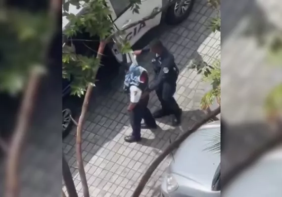 Agente de seguridad herido durante asalto a joyería en Costa del Este