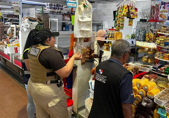 Migración detecta 10 irregularidades en operativo “Vigilancia Total”