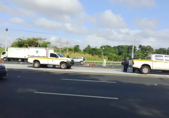 Fatal accidente en Burunga deja un muerto y colapsa la autopista