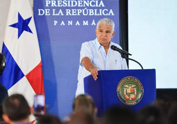 Mulino descarta cambiar su gabinete