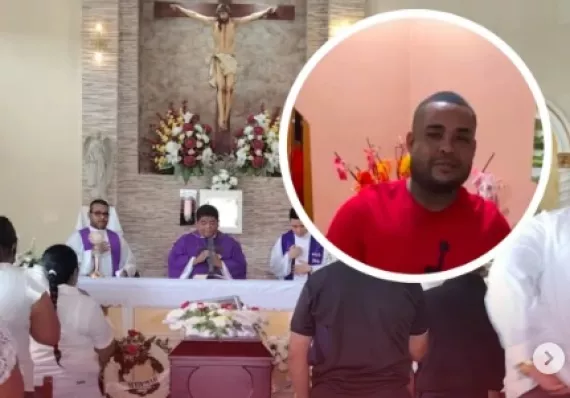 Dolor y lágrimas en despedida de joven que murió en naufragio 