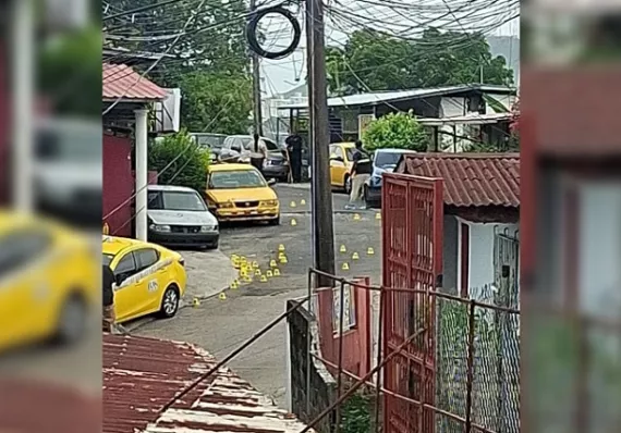 Persiguen a dos y matan a uno San Miguelito