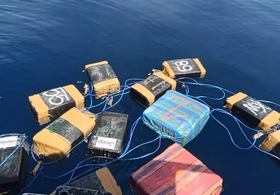 Más de una tonelada de droga quedó flotando en aguas de Chiriquí