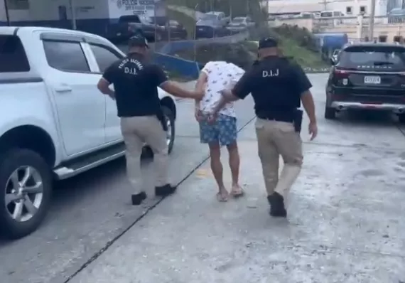 ¡No aguantó más la fuga! Prófugo de La Joyita se entrega en la DIJ