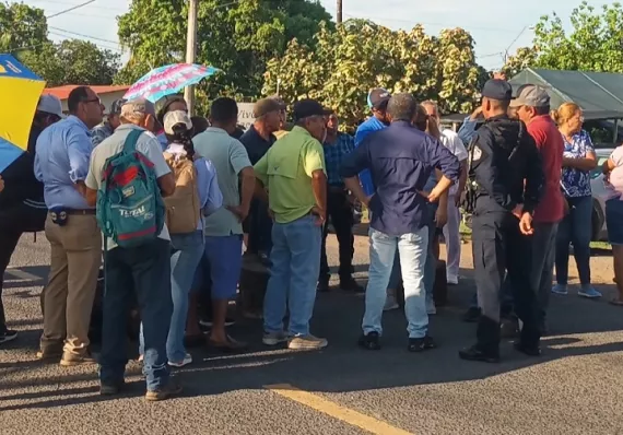  Gremios llevarán a Corte Interamericana destitución de 39 docentes