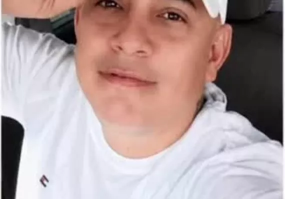 Taxista fue a dejar una carrera a El Chorrillo y no saben de su paradero