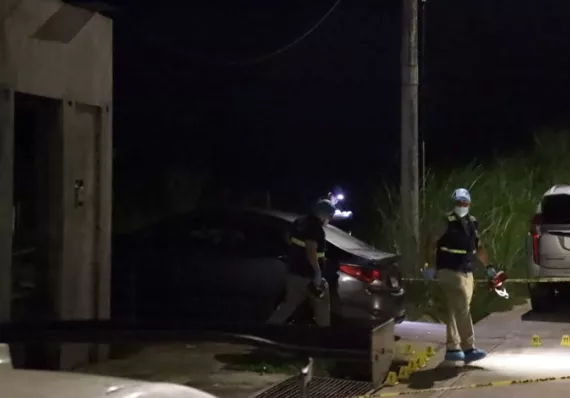Acribillado en su auto al llegar a casa en La Cabima