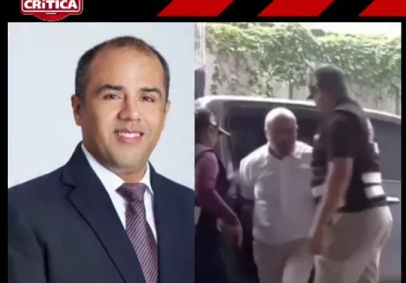 ¡Esposado! Así llegó exjefe de la AMP, Noriel Araúz a la audiencia en el SPA