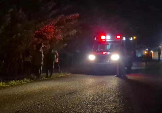 Muere joven al caerse de bus en Costa Arriba de Colón