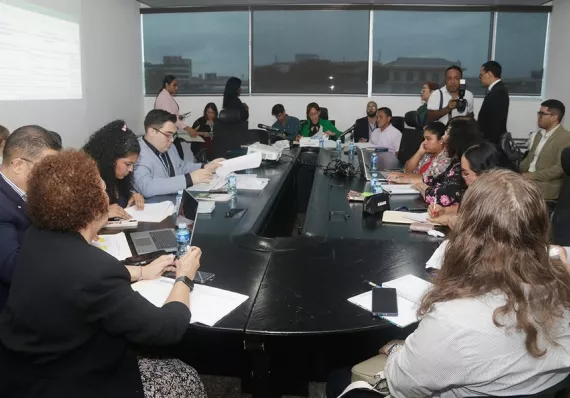 Proponen actualizar leyes para enfrentar contaminación de fuentes de agua