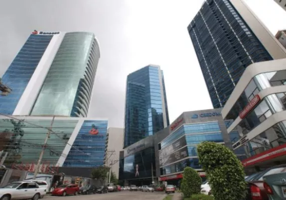Estos son los cobros bancarios que no te podrán hacer desde el 2027. Mira 