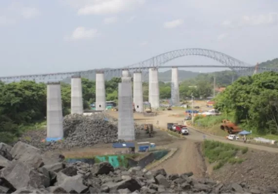 Trabajador del Cuarto Puente cae de una plataforma en Figali