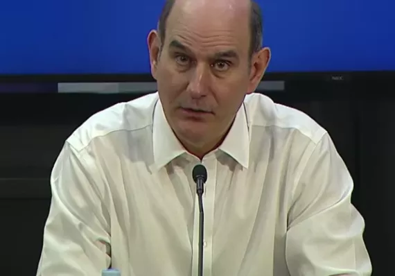 Chapman: daños del terremoto estarían lejos de los $450 millones