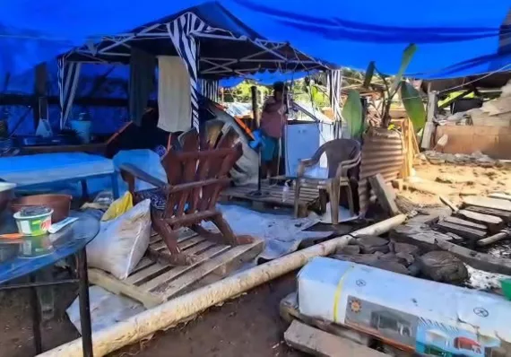 Lluvias empeoran la situación de familias damnificadas por terremoto