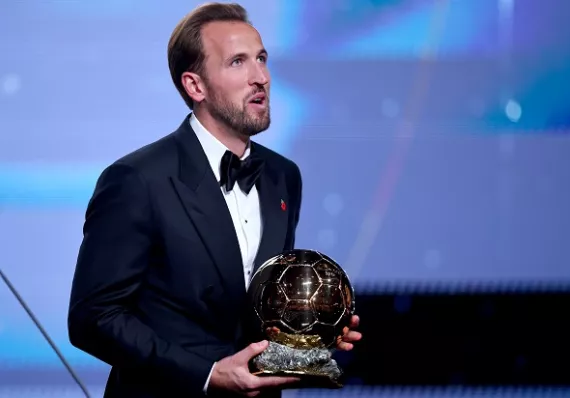 Harry Kane se corona con el Balón de Oro