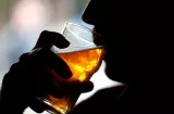 ¡La rumba se alarga! Alcaldía pone horario para vender guaro durante fiestas