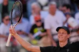 Jannik Sinner extiende racha a 25 ganados 