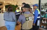 Pillan a 5 extranjeras sin permiso laboral en local de Betania
