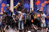 Knicks celebran su título con el tradicional desfile