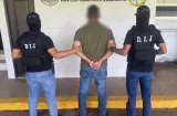Agarran en Albrook a sujeto por extorsionar a un asiático