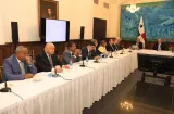 Gobierno presenta a diputados reformas para fortalecer el sector eléctrico