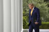 Trump acusa de “estafa” a Canadá