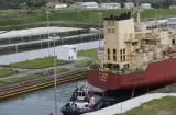 Canal de Panamá aumenta a 33 los tránsitos diarios desde octubre