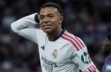 Mbappé se disculpa por llamar “dictador” a Mao