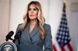 Melania Trump niega haber tenido una relación cercana con Jeffrey Epstein