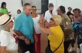 ¡Chen chen en mano y bingo lleno! Jubilados prendieron la fiesta