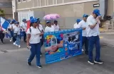 Técnicos en enfermería marchan y exigen puestos de trabajo