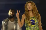 Shakira paraliza Brasil con el concierto más grande de su carrera
