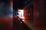 Arde en llamas joyería asaltada hace tres semanas en Plaza 5 de Mayo