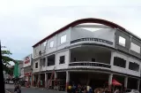 Extraña muerte en viejo caserón de Colón... Nadie dice nada