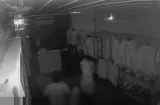 Delincuentes hicieron su 'shopping' nocturno; todo quedó plasmado en video