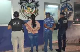 Padre e hija aprehendidos: Le volaron la plata del préstamo a un abuelito