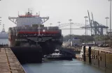 Canal de Panamá reduce calado para buques neopanamax ante amenaza de El Niño
