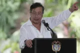 Piden suspender a Petro del cargo de presidente de Colombia