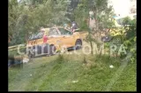Muere al ser aplastado por su taxi