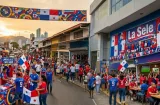 El fútbol ya se juega en las calles: comercio panameño se activa por la "Sele"
