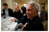 Efectivo, Skype y pases a Disneyland; los sobornos de Epstein en prisión