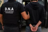 Usaba identidades falsas para traficar droga por servicios de mensajería