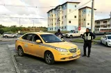 Falsos estudiantes del José Guardia Vega son atrapados con armas en taxi