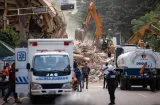 Más de 100 edificios colapsan y suben a 235 los muertos en Venezuela