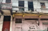 Bomberos controlan incendio en el Casco Antiguo e inician fase de investigación