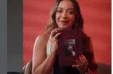 Alexa Chacón debuta como escritora con un libro de poesía