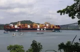 Canal de Panamá reduce calado ante fenómeno del Niño
