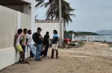 Familia clama por milagro: sigue búsqueda de pescador en Punta Chame