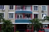 Explosión en edificio: Mujer y adolescente resultan heridos