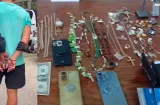 Les duró poco el botín: dos caen tras asalto a joyería en Clayton